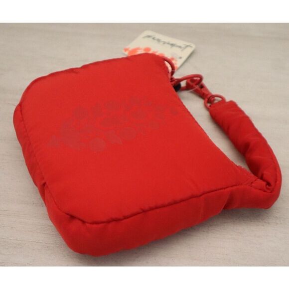 FP Movement x Free People 95731089 Women's Winterberry Red Micro Buti Pouch - Picture 6 of 7